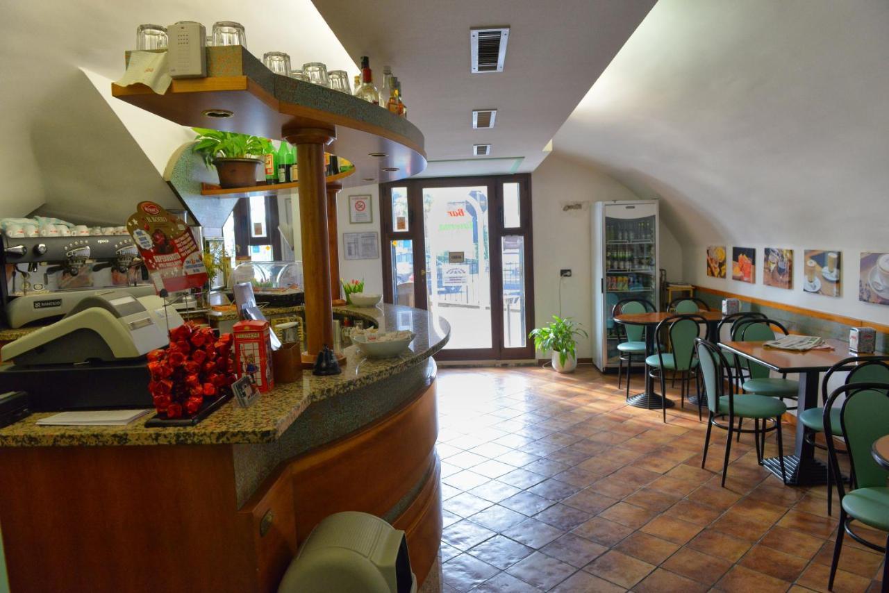 Taverna Affittacamere Gardone Riviera Extérieur photo