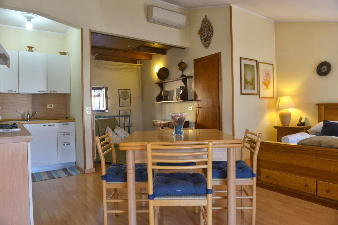 Taverna Affittacamere Gardone Riviera Extérieur photo